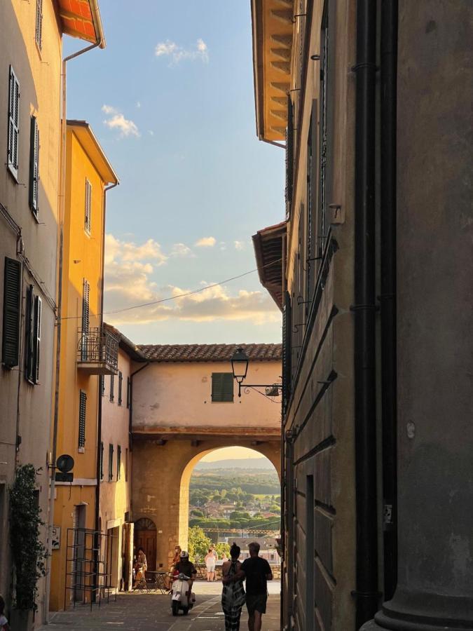 Palazzo Barbini Dimora Storica Aparthotel Castiglione del Lago Exterior foto